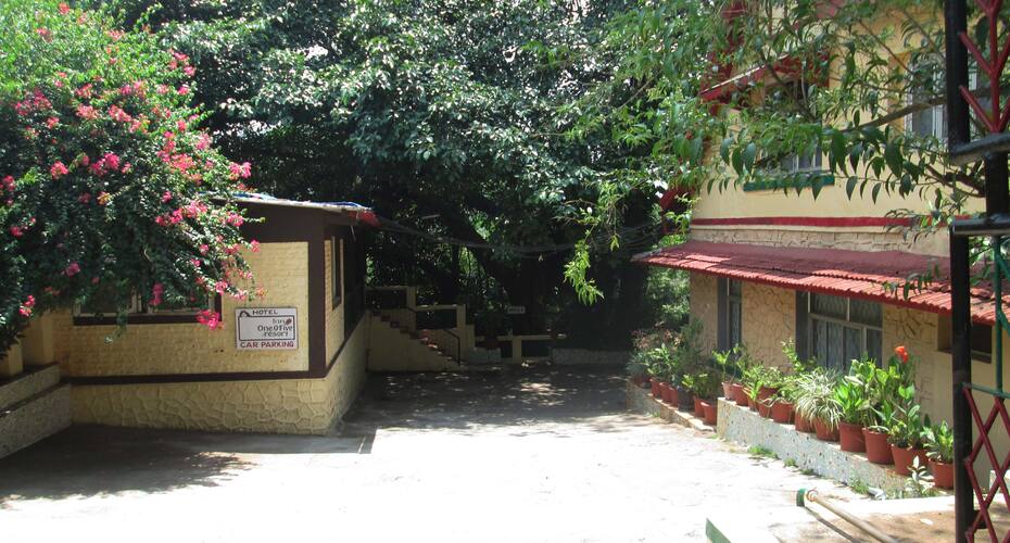 Inn One-O-Five Resort, Lonavala 5